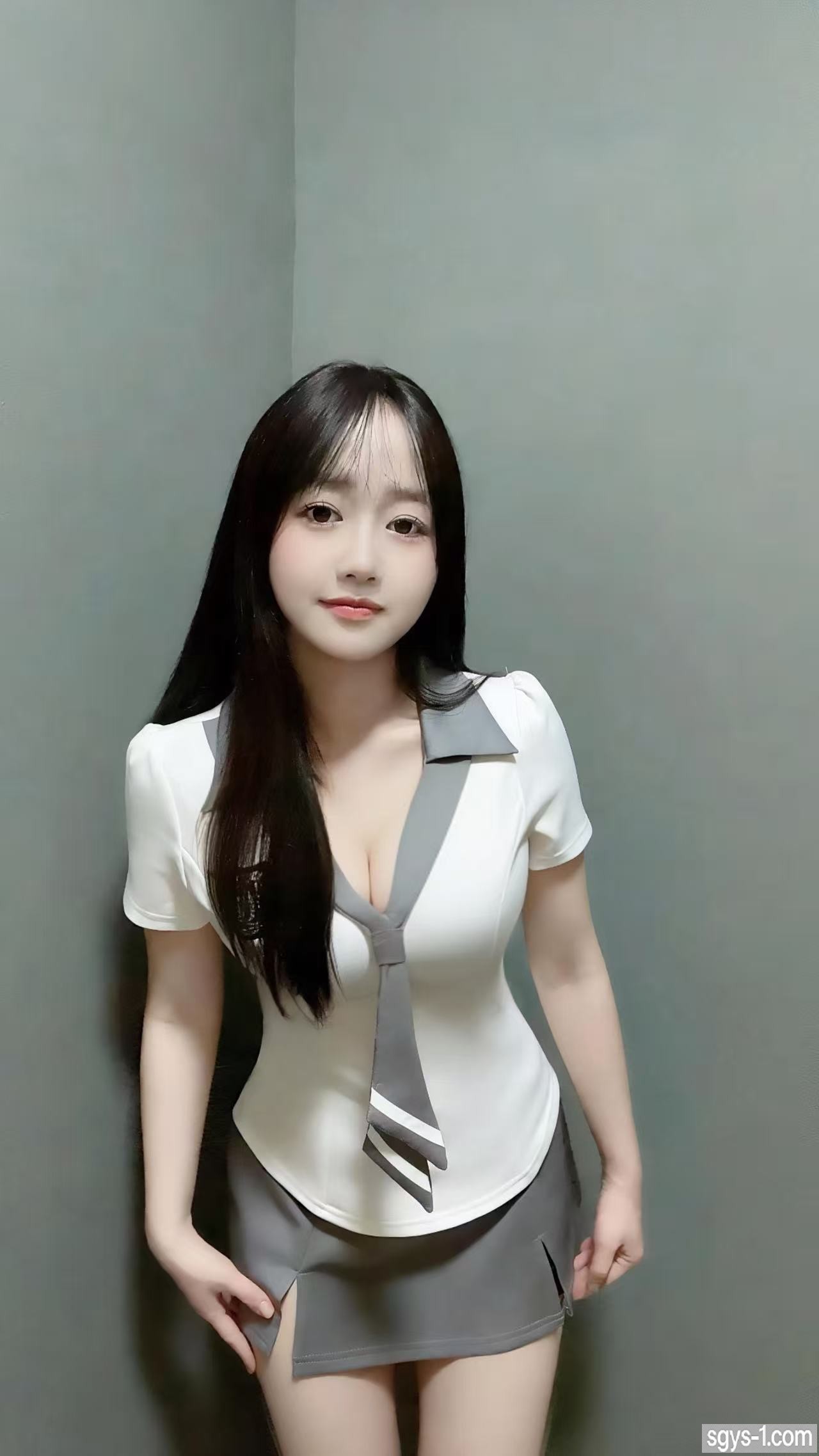 Mia